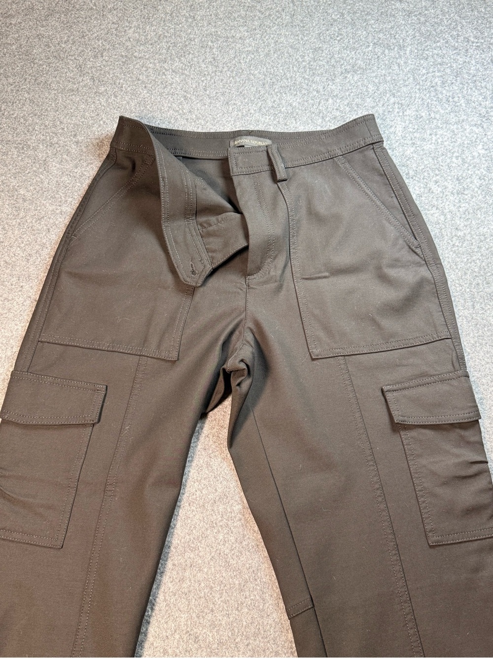 Banana Republic Black Cargo Pants Women’s Size 6 Utility Straight Leg Stretch - Picture 8 of 11